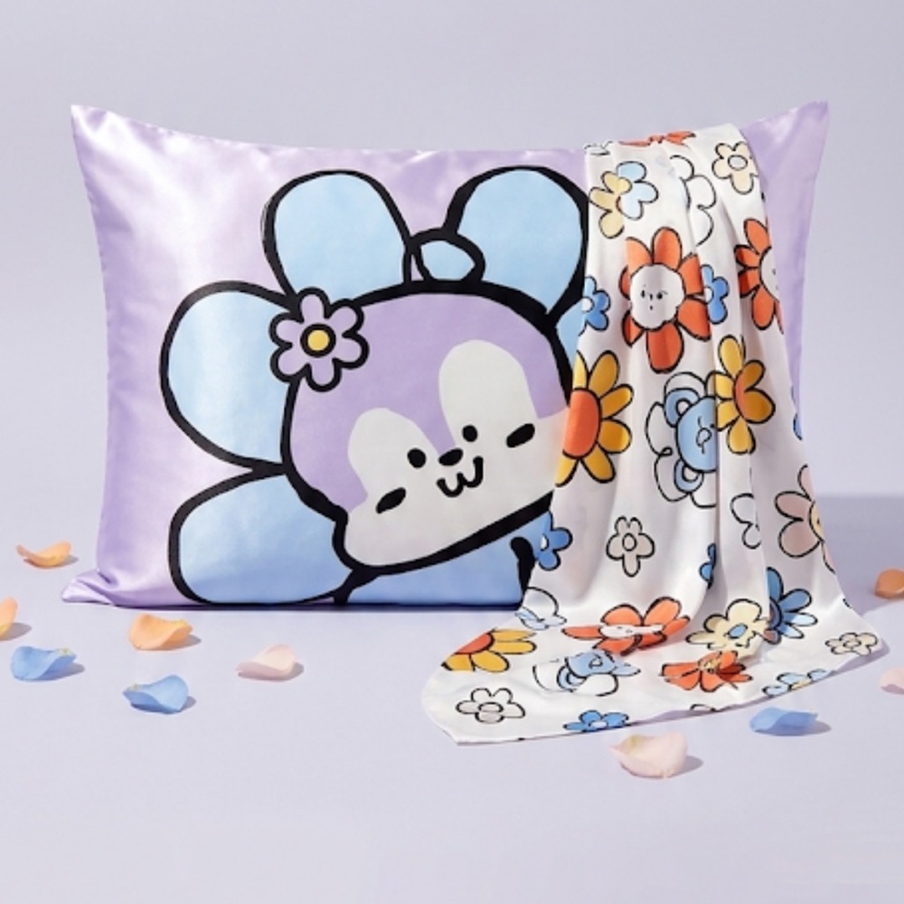 BT21 x Kitsch Mang Satin Pillowcase - Standard Queen Size Purple Floral NWT